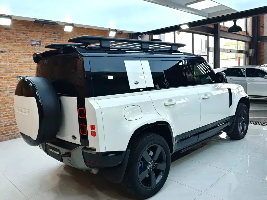 Land Rover Defender 2022 из CN, фото 7