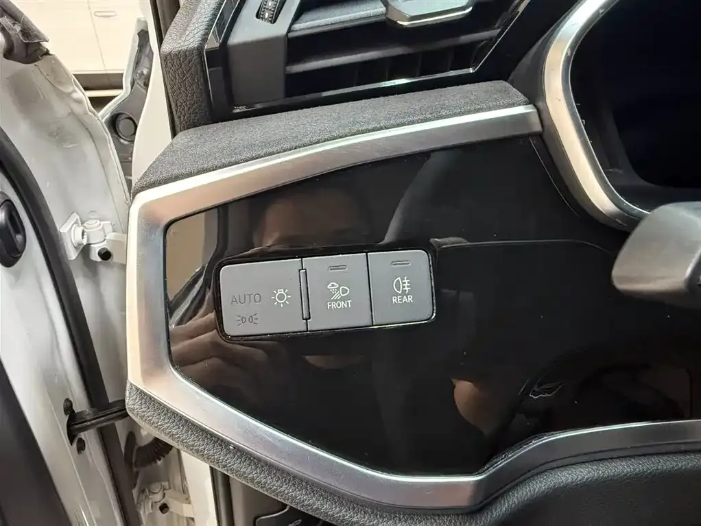 Audi Q3 2022 из CN, фото 3
