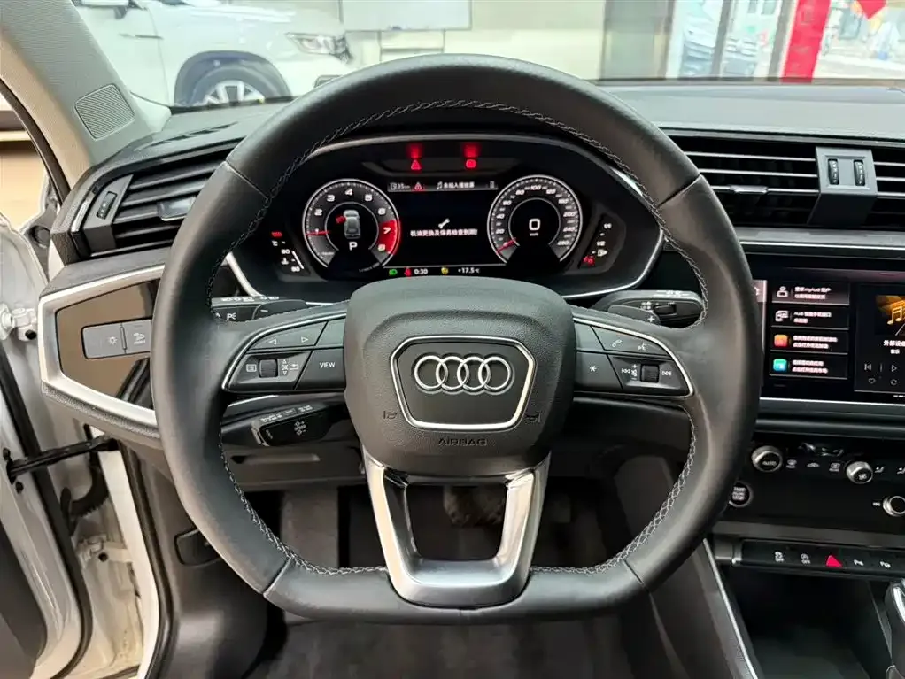 Audi Q3 2022 из CN, фото 9