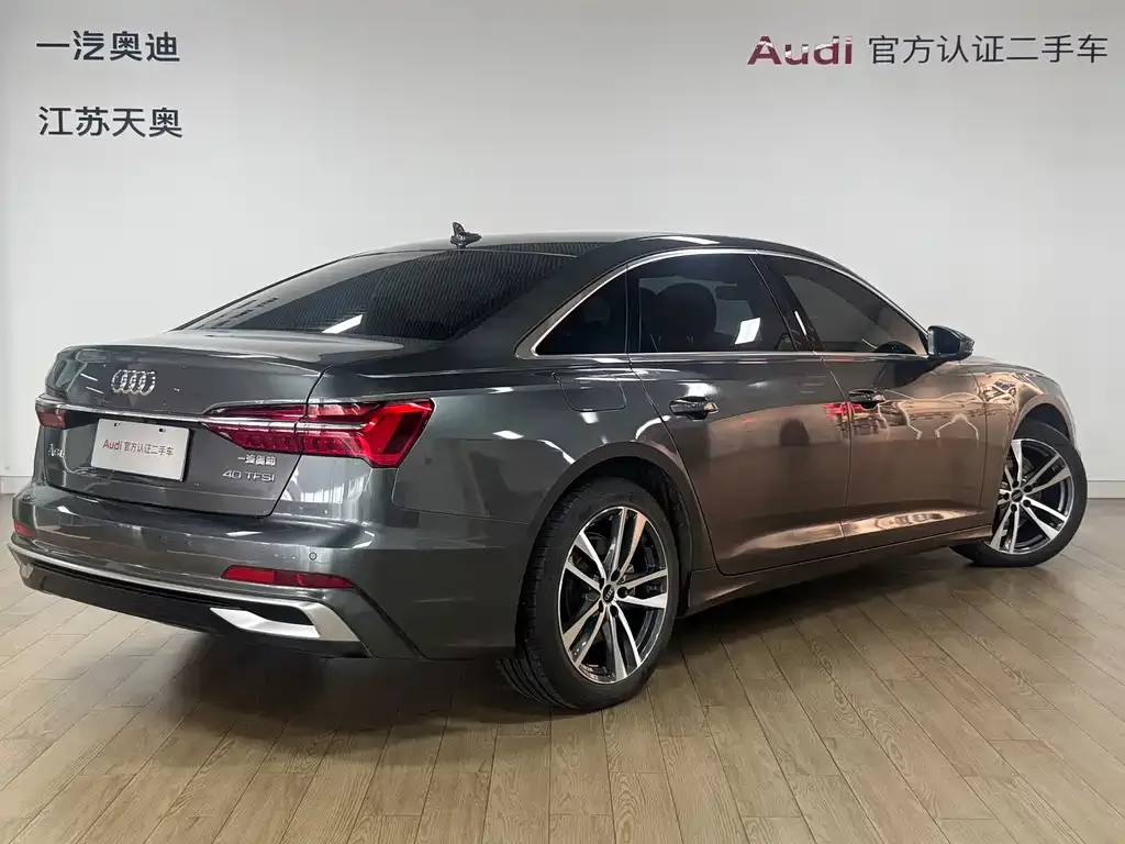 Audi A6L — фото 7