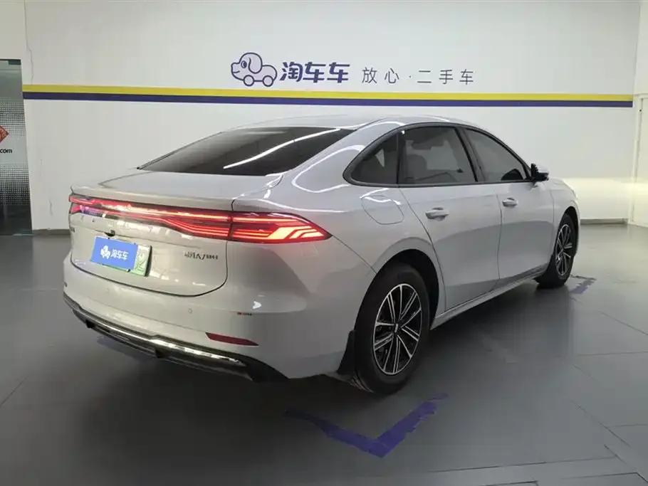 Geely 银河A7 2025 из CN, фото 10
