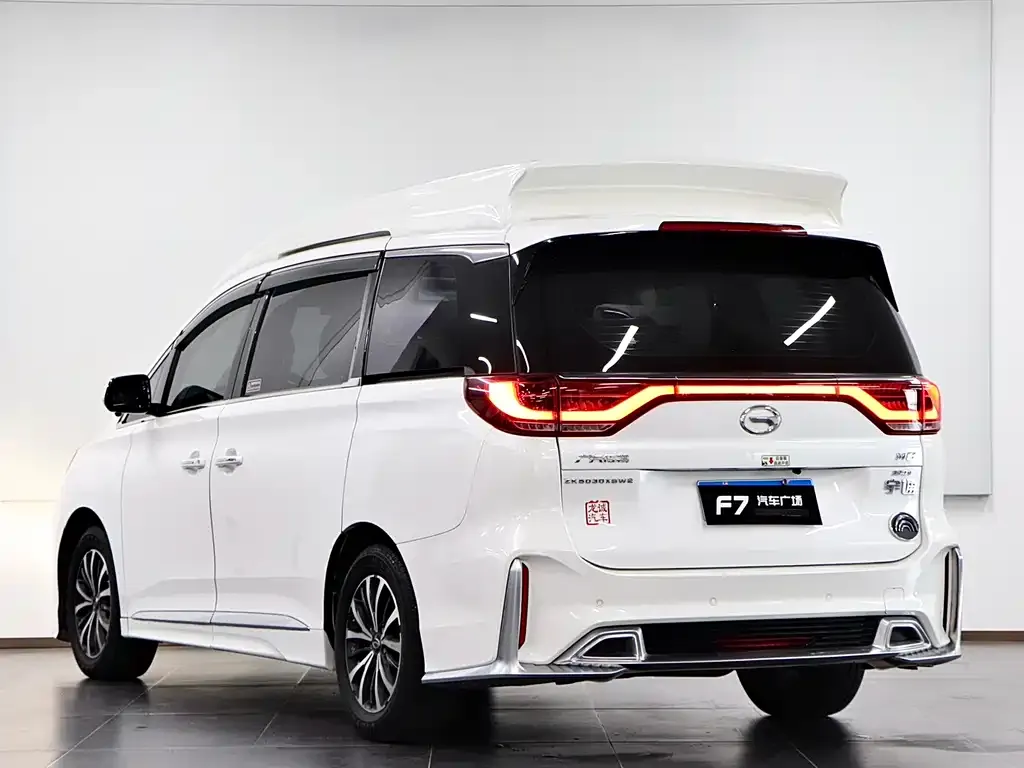 GAC Motor Trumpchi M8 — фото 6