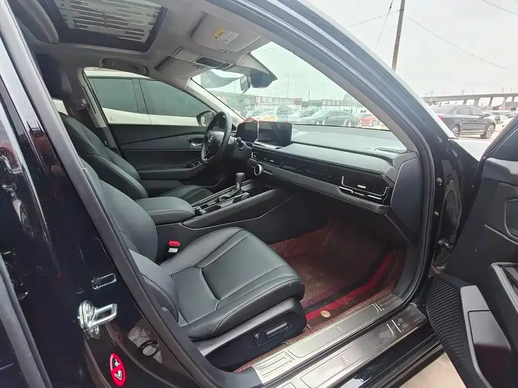 Honda Inspire 2024 из CN, фото 2