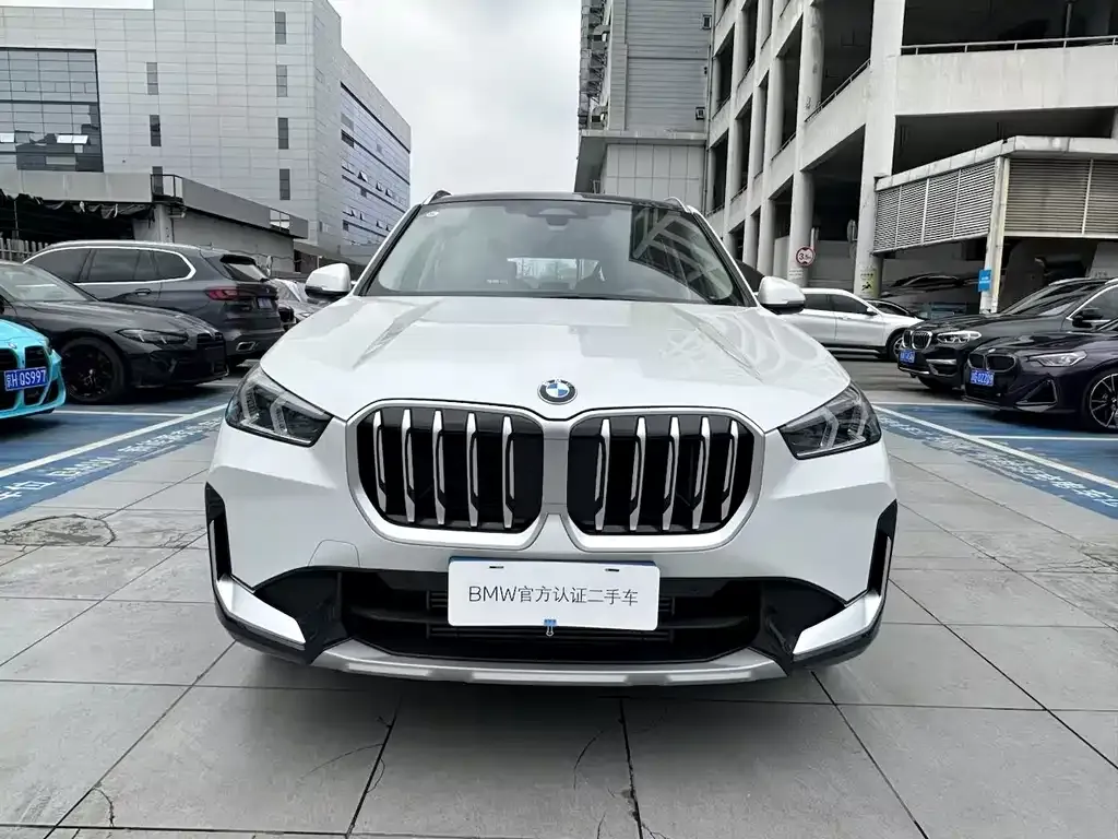 BMW X1 2025 из CN, фото 8