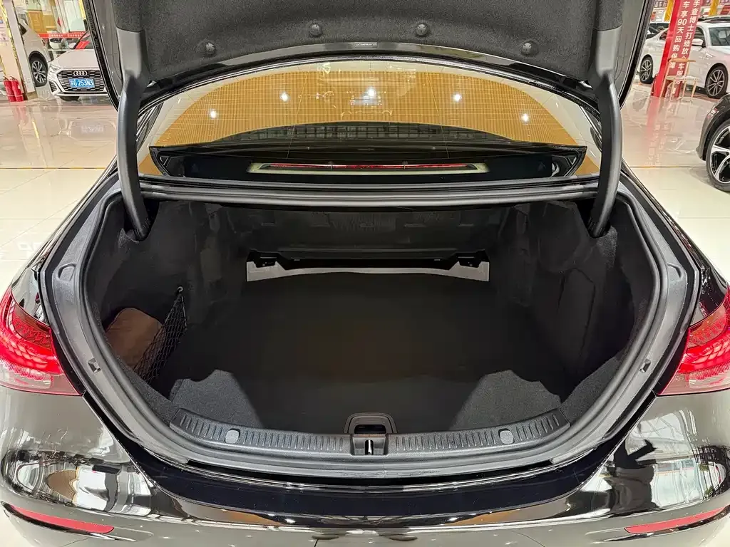 Mercedes-Benz E-Class 2021 из CN, фото 9