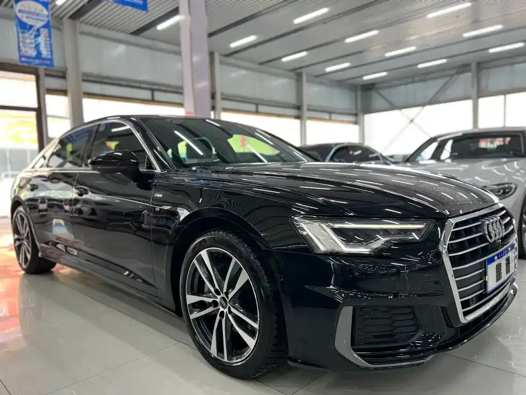 Audi A6L — фото 2