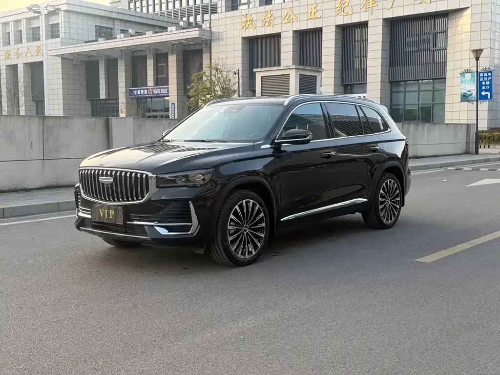 Geely Xingyue L — фото 1