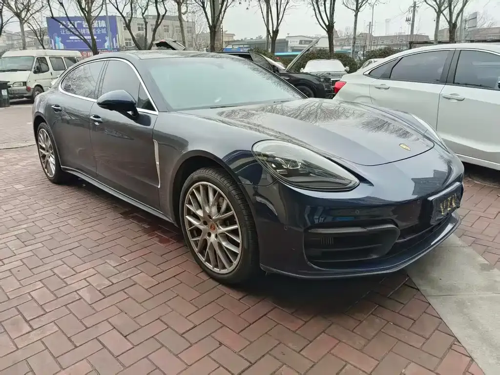 Porsche Panamera — фото 2
