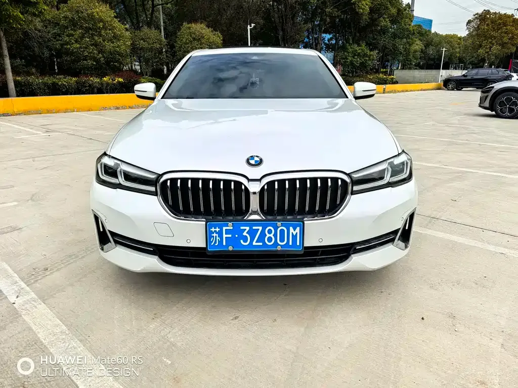 BMW 5 Series — фото 4