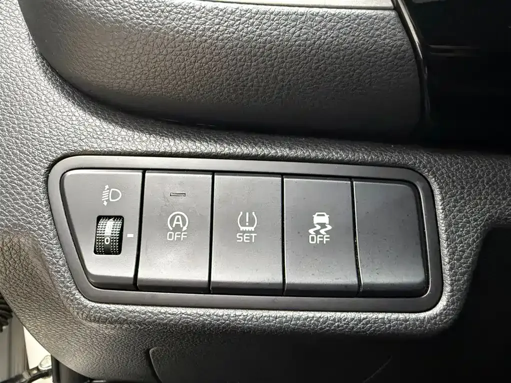 Kia KX3 — фото 10