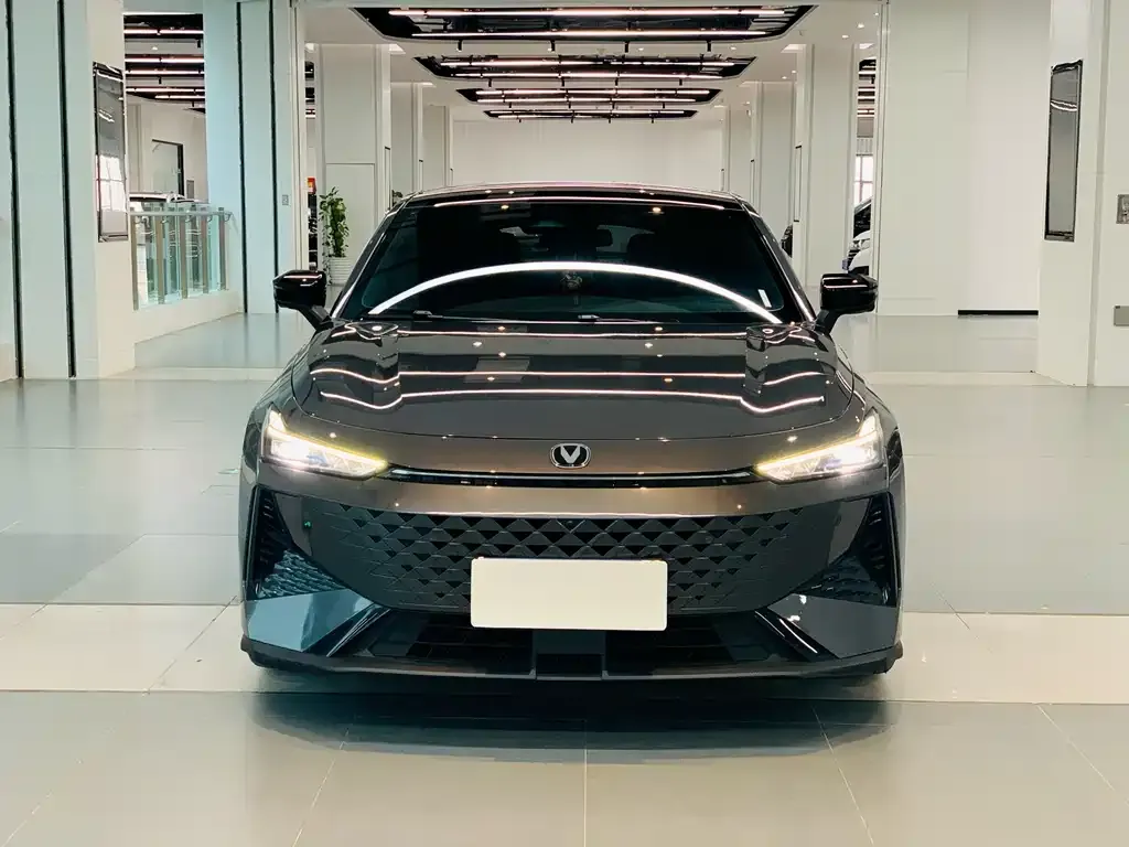 Changan UNI-V 2024 из CN, фото 4