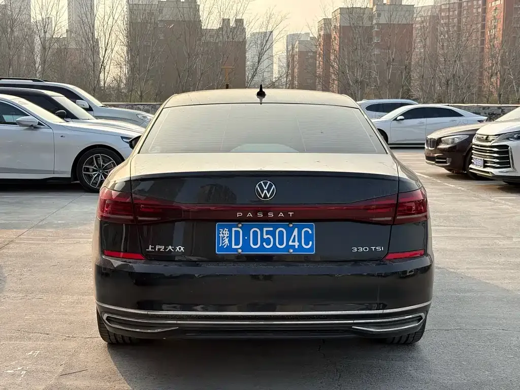 Volkswagen Passat — фото 3