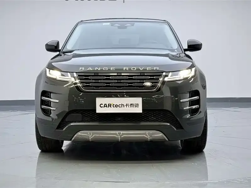 Land Rover Evoque — фото 1