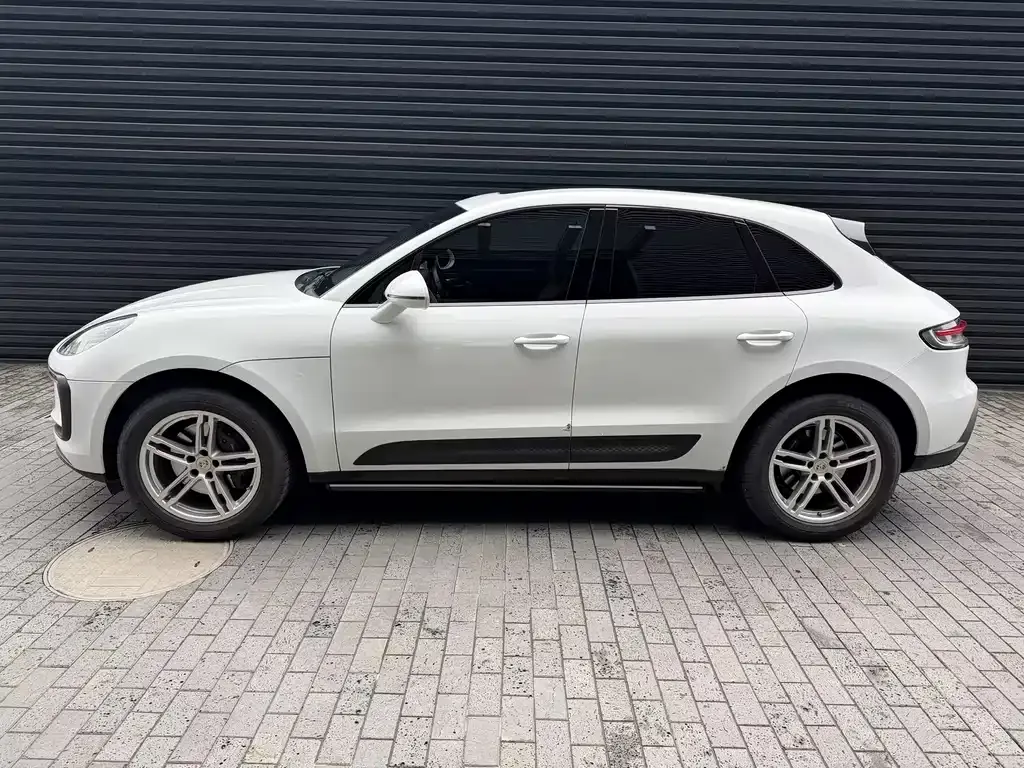 Porsche Macan 2025 из CN, фото 3