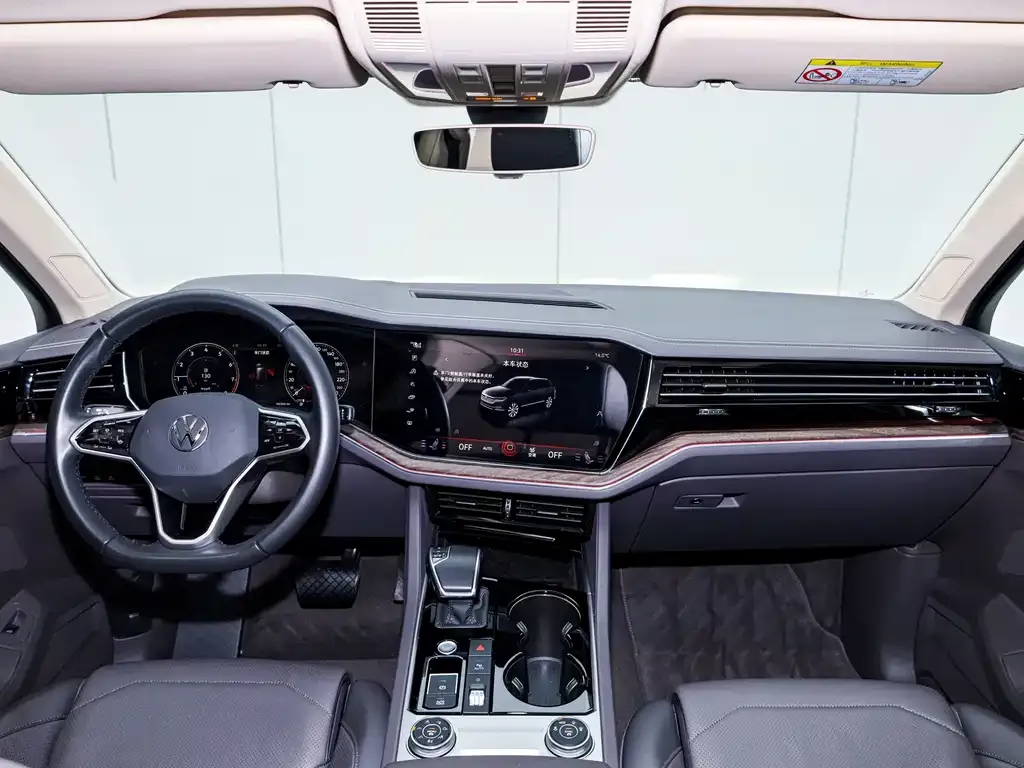 Volkswagen Touareg 2024 из CN, фото 9