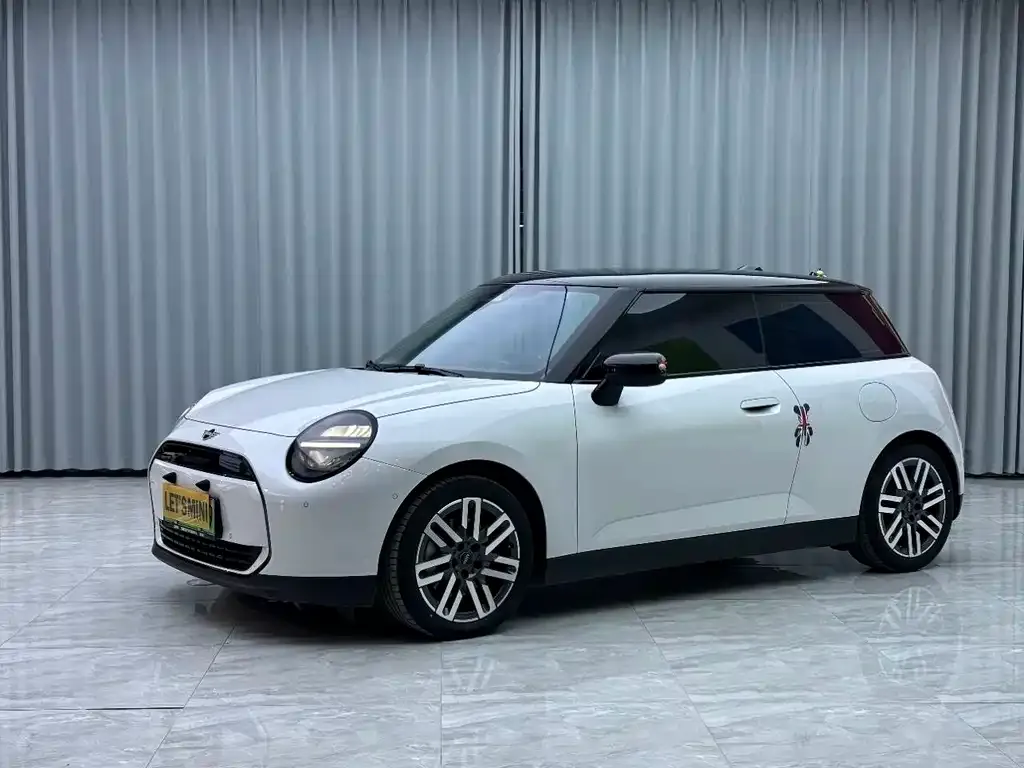 MINI Cooper EV — фото 6