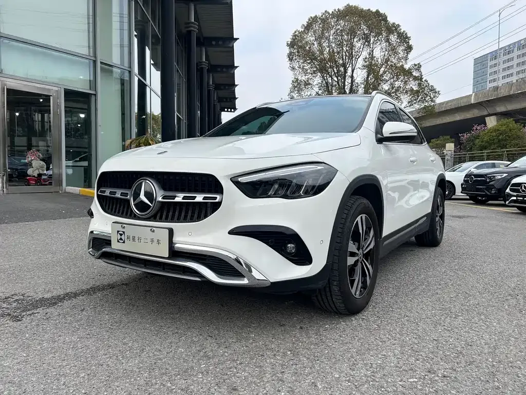 Mercedes-Benz GLA 2024 из CN, фото 1