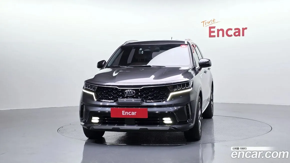 Kia Sorento — фото 10