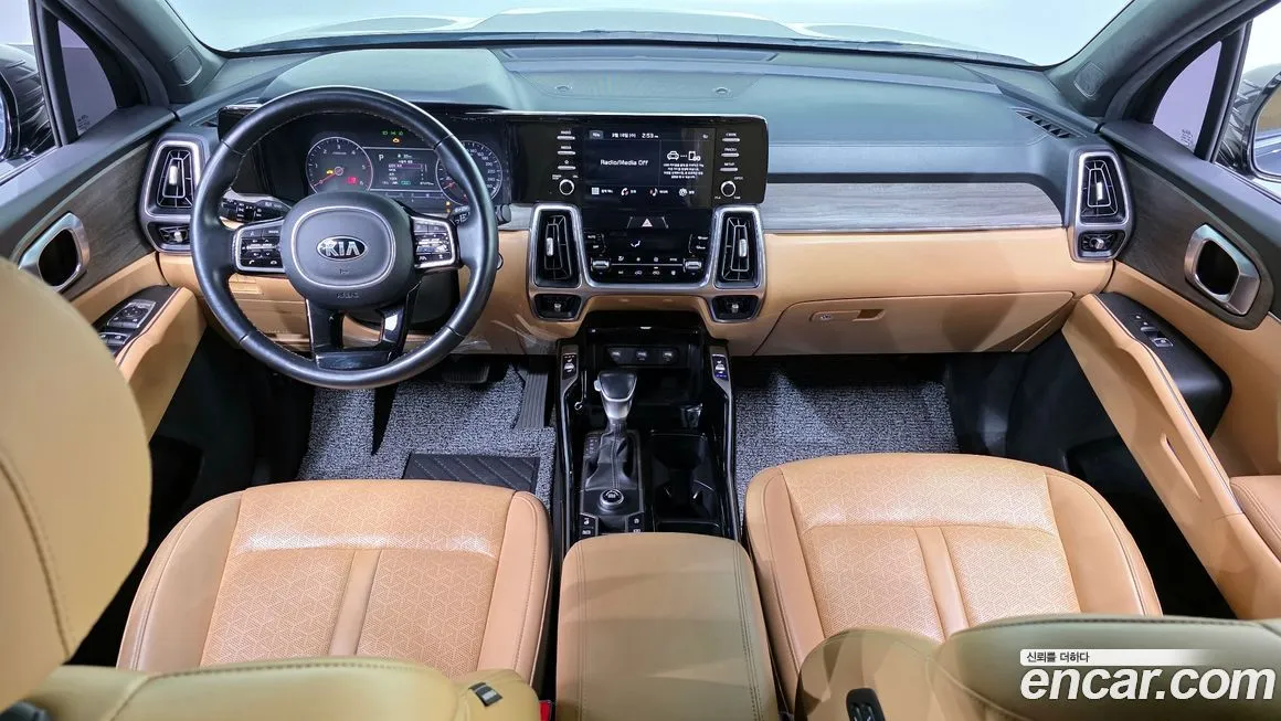 Kia Sorento — фото 3