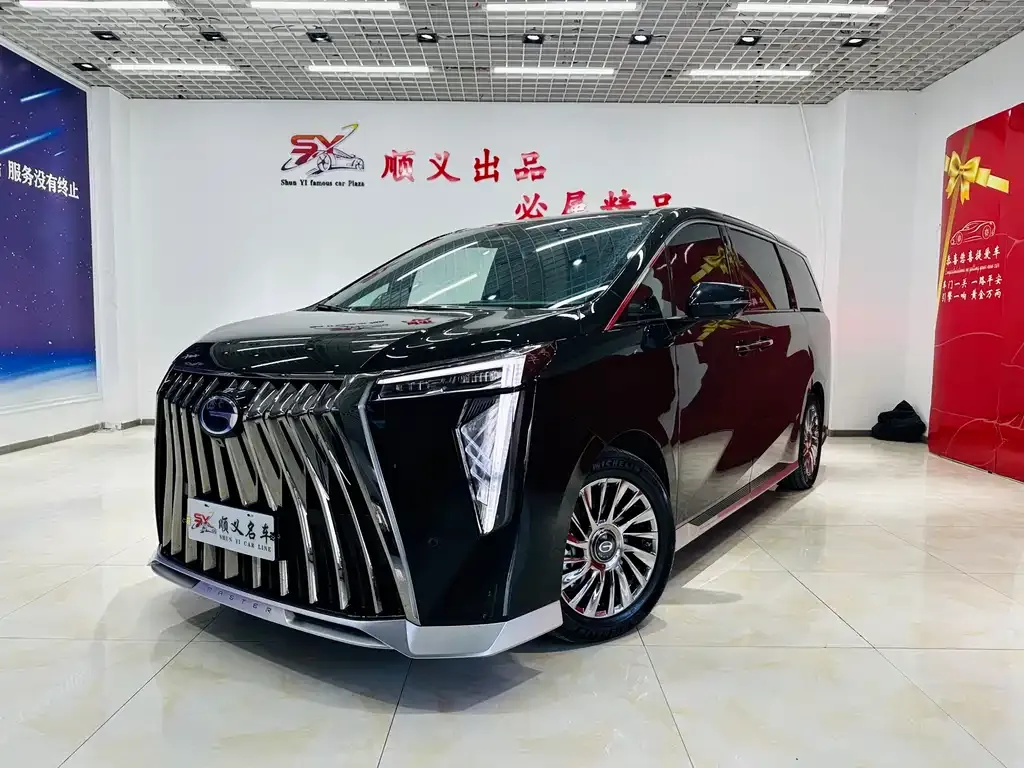 GAC Motor Trumpchi M8 — фото 1