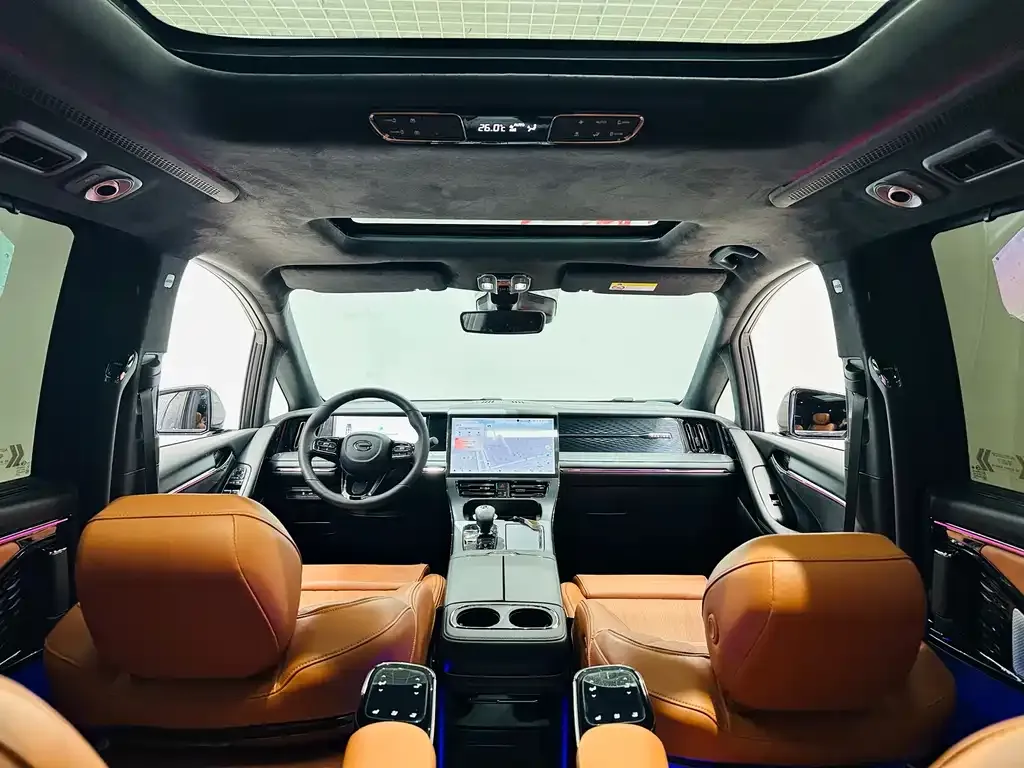 GAC Motor Trumpchi M8 — фото 4