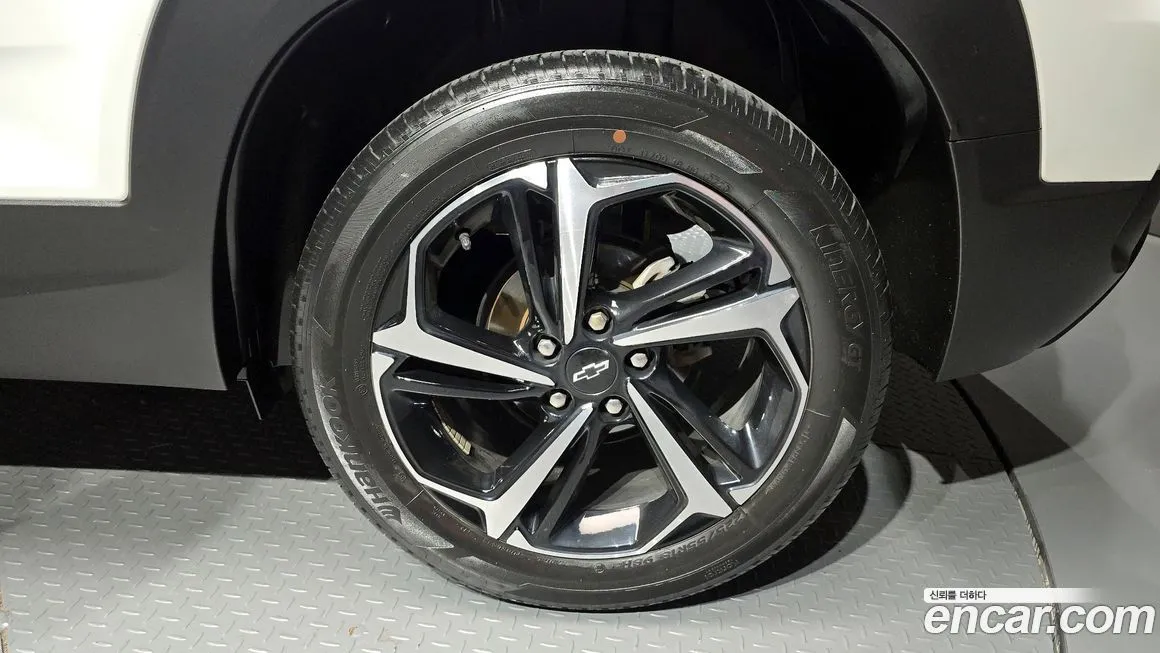 Chevrolet (GM Daewoo) Trailblazer 2021 из KR, фото 10