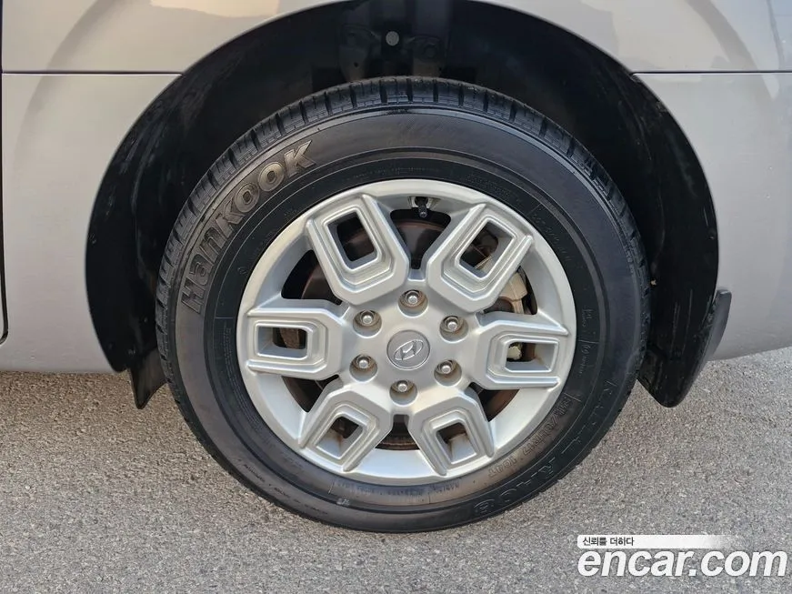 Hyundai Staria 2023 из KR, фото 4