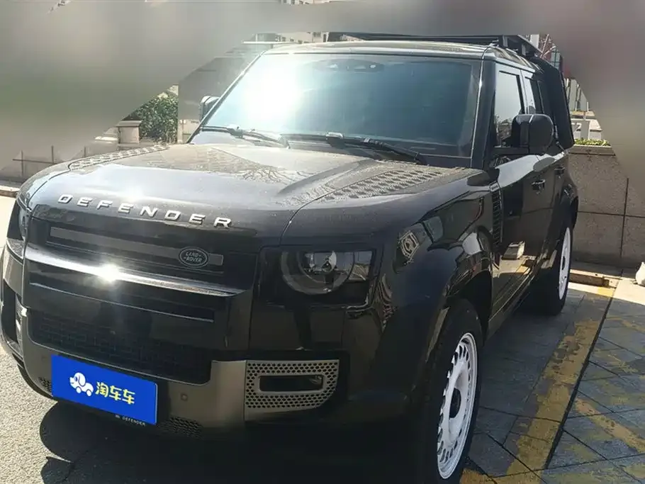 Land Rover Defender — фото 1