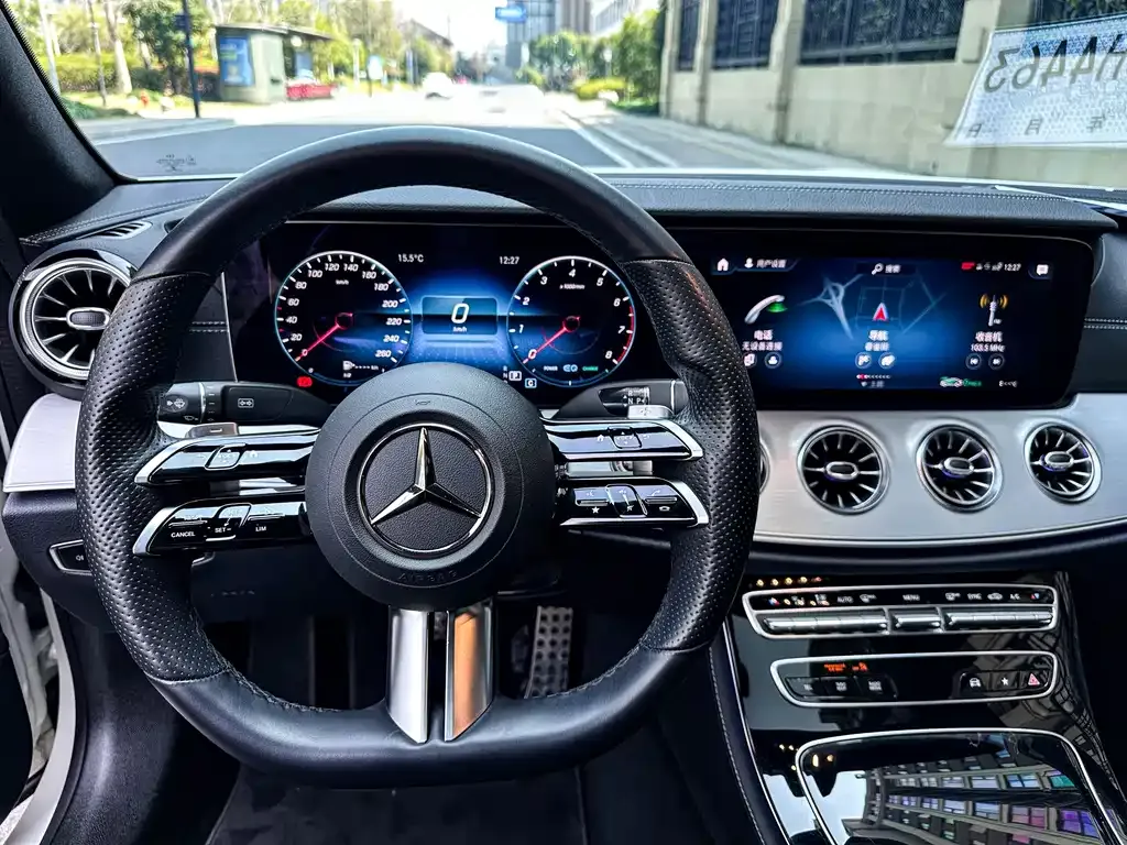 Mercedes-Benz E-Class (Import) — фото 7