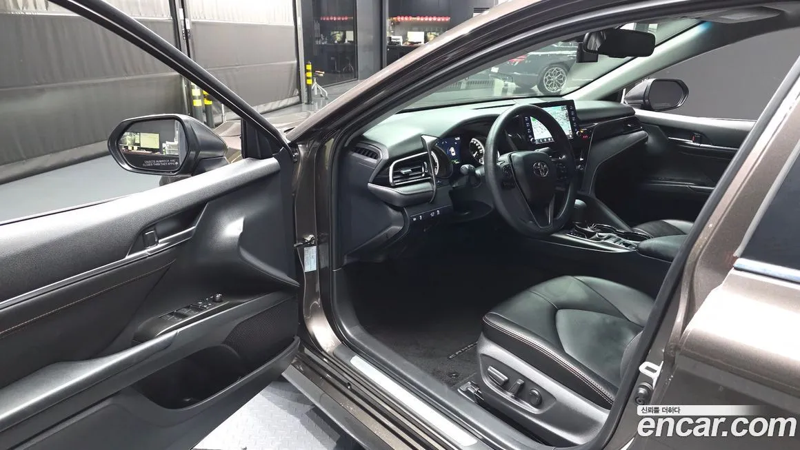 Toyota Camry 2022 из KR, фото 5