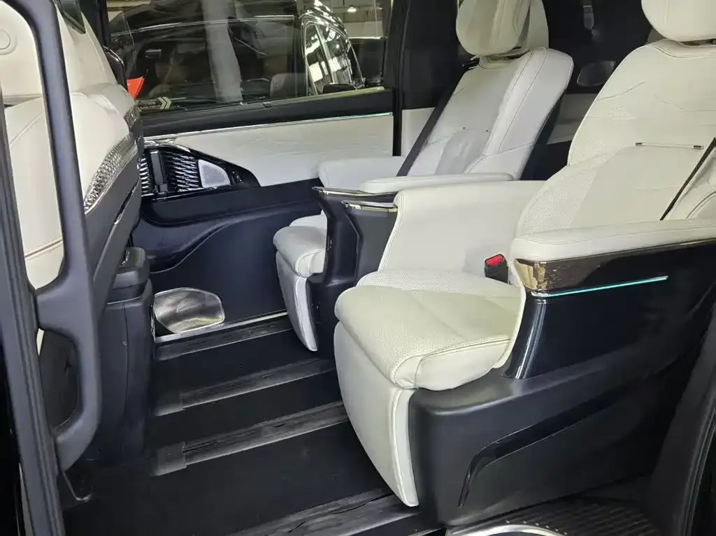 GAC Motor Trumpchi M8 — фото 4