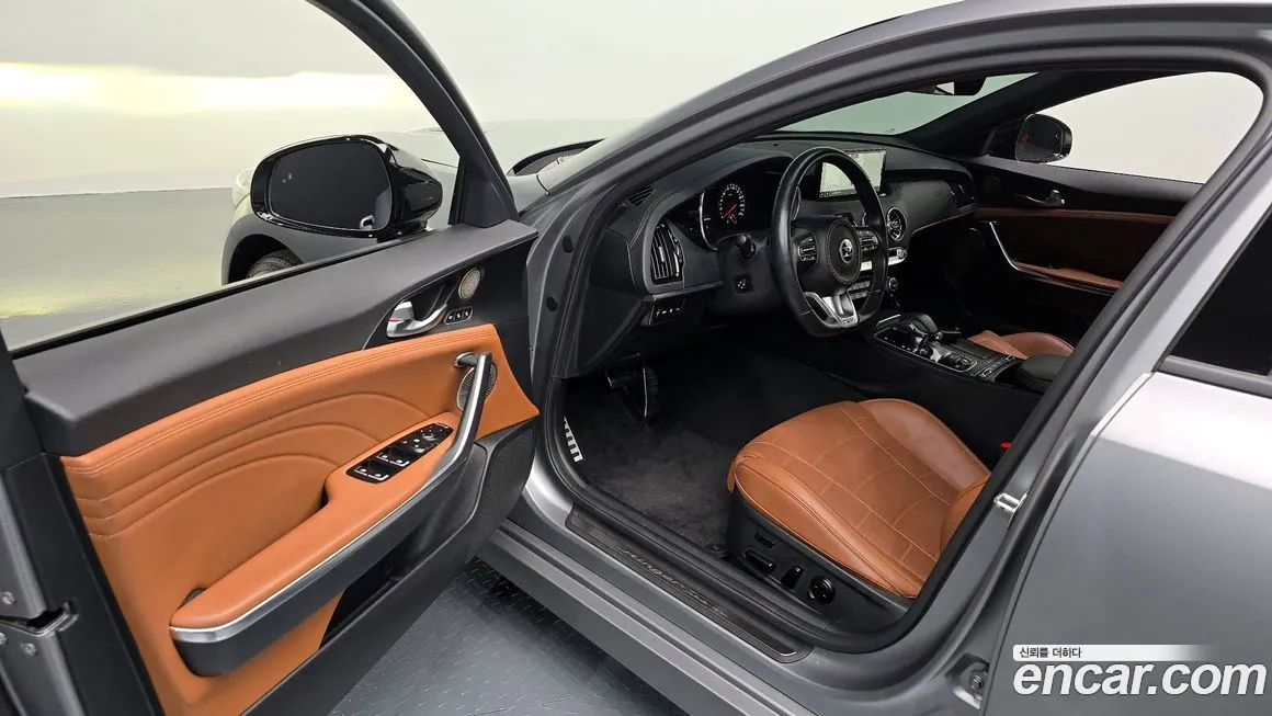Kia Stinger 2023 из KR, фото 9