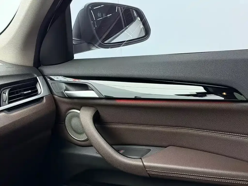 BMW X1 2022 из CN, фото 7