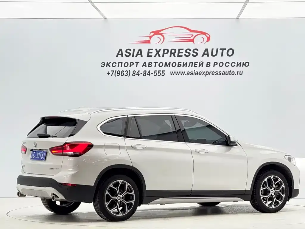 BMW X1 2022 из CN, фото 8
