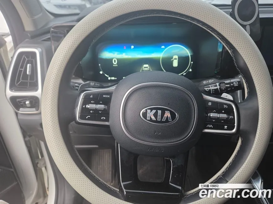 Kia Sorento — фото 3