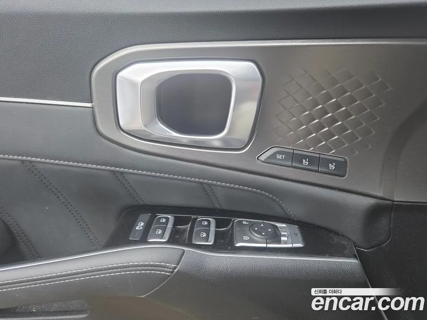 Kia Sorento — фото 4
