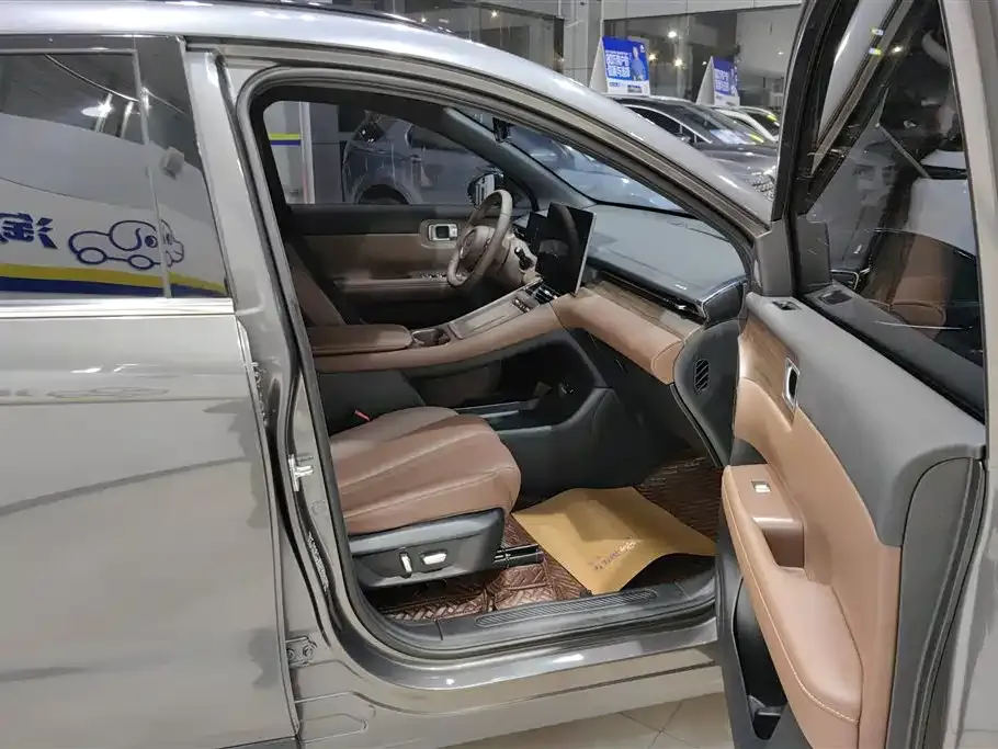 Wuling Xingguang S 2024 из CN, фото 10