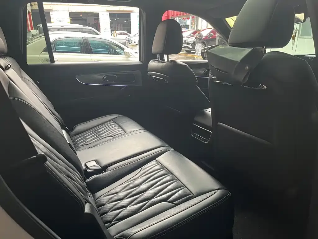 GAC Motor Trumpchi GS8 — фото 9