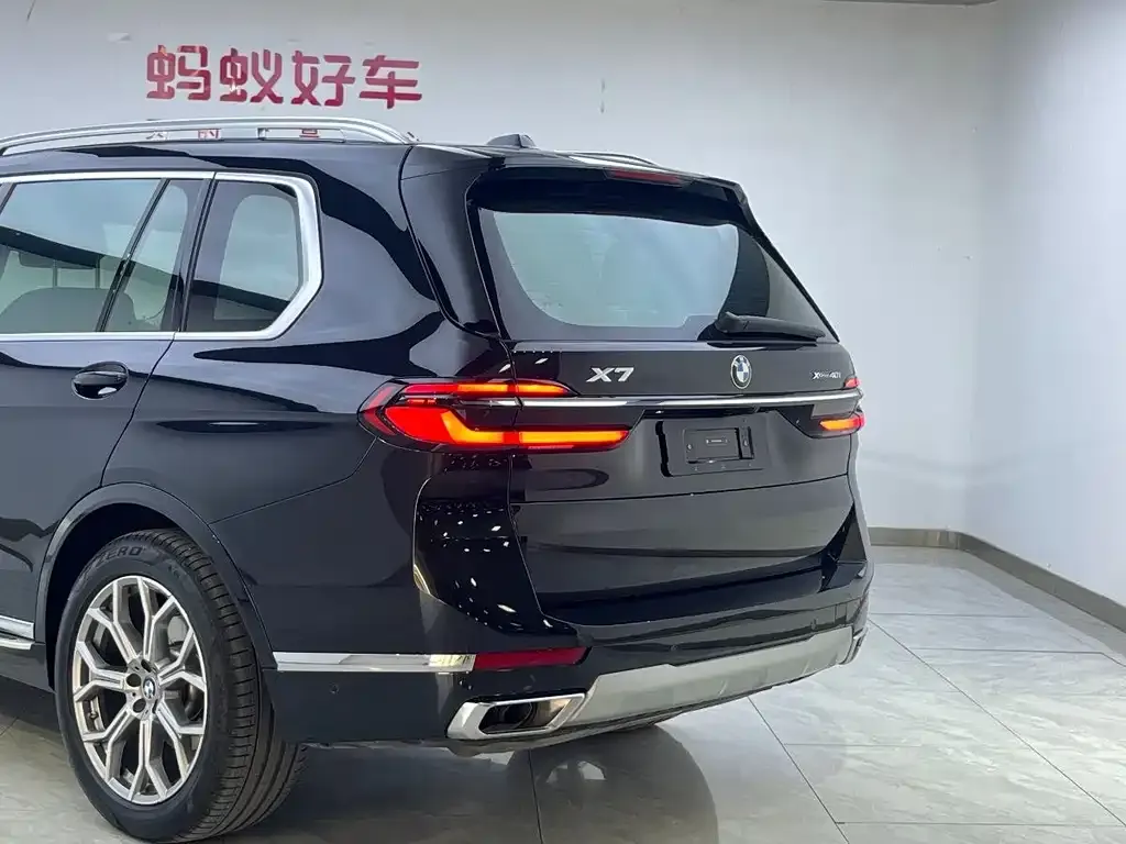BMW X7 2024 из CN, фото 6
