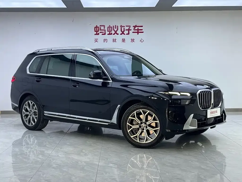 BMW X7 2024 из CN, фото 2