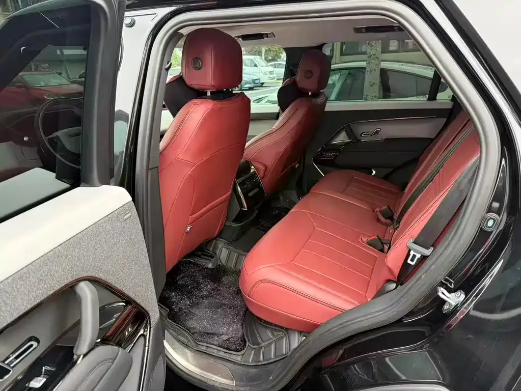 Land Rover Sport 2024 из CN, фото 3
