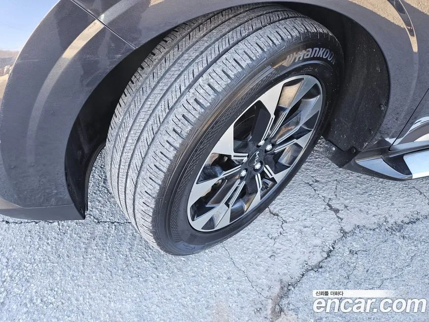 Kia Carnival — фото 10