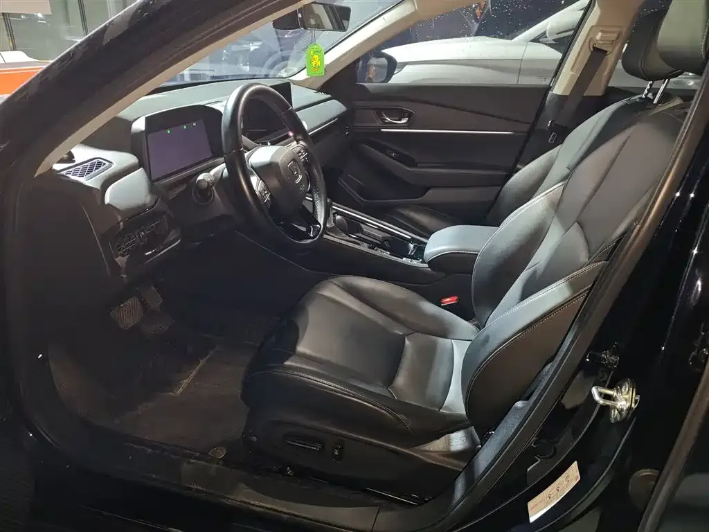 Honda Accord 2023 из CN, фото 10
