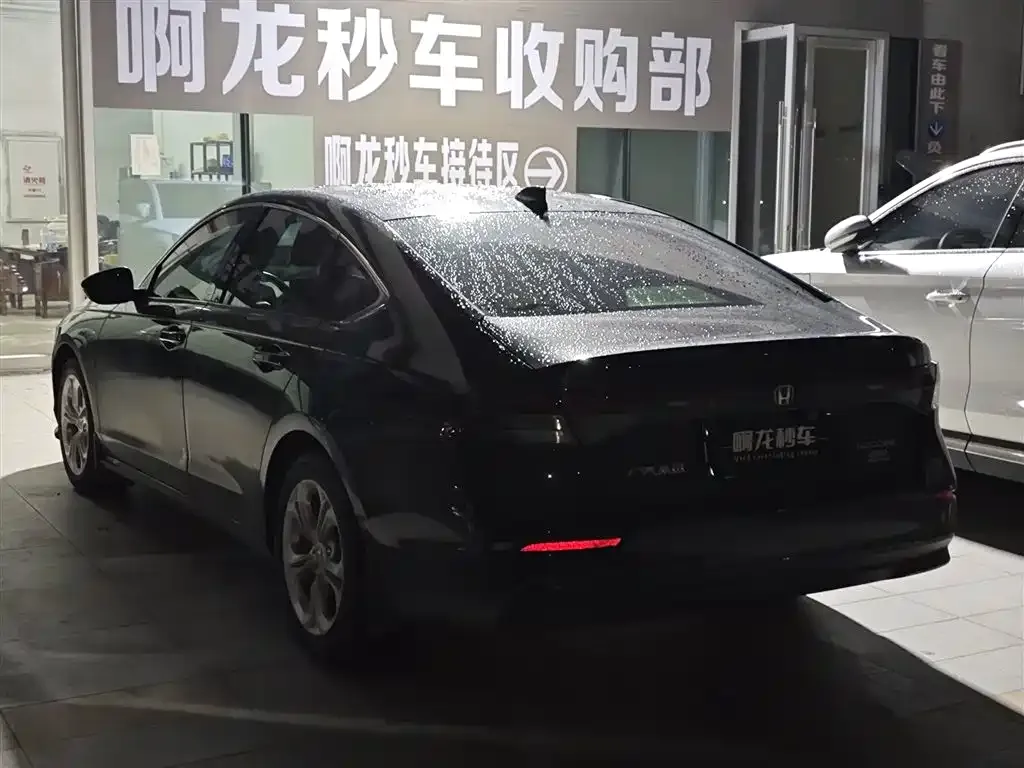 Honda Accord 2023 из CN, фото 8