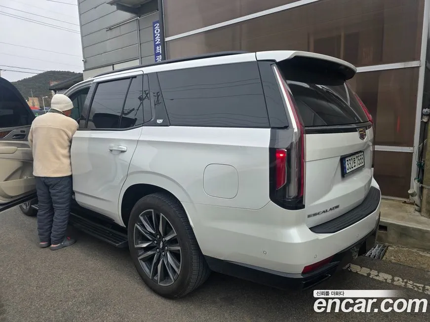 Cadillac Escalade 2023 из KR, фото 1