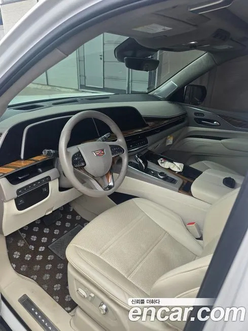 Cadillac Escalade 2023 из KR, фото 7