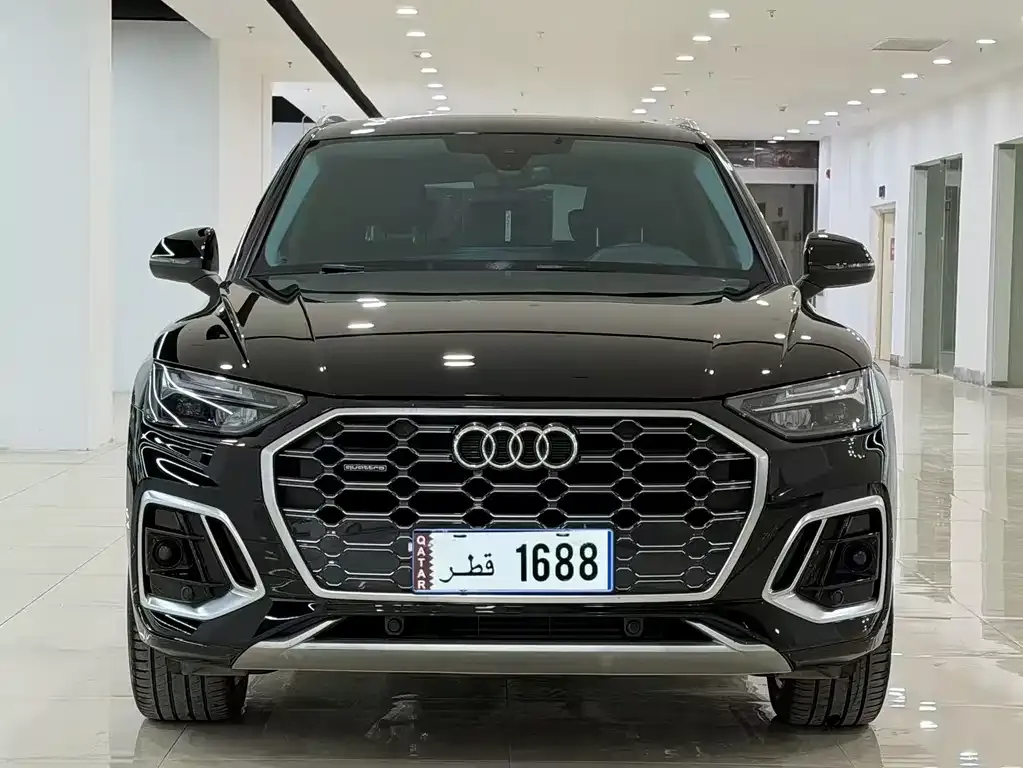 Audi Q5L — фото 7