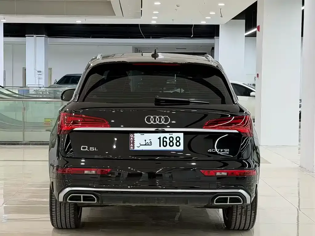 Audi Q5L — фото 2
