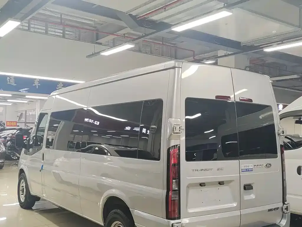 Ford Transit Custom 2021 из CN, фото 7