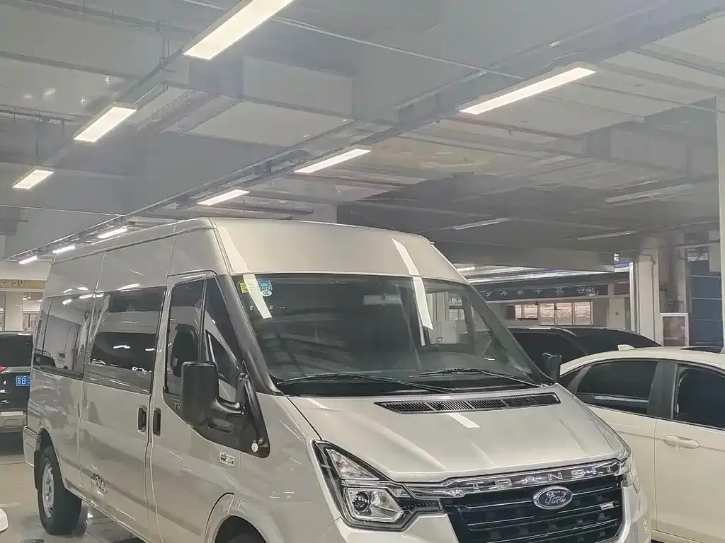 Ford Transit Custom 2021 из CN, фото 9